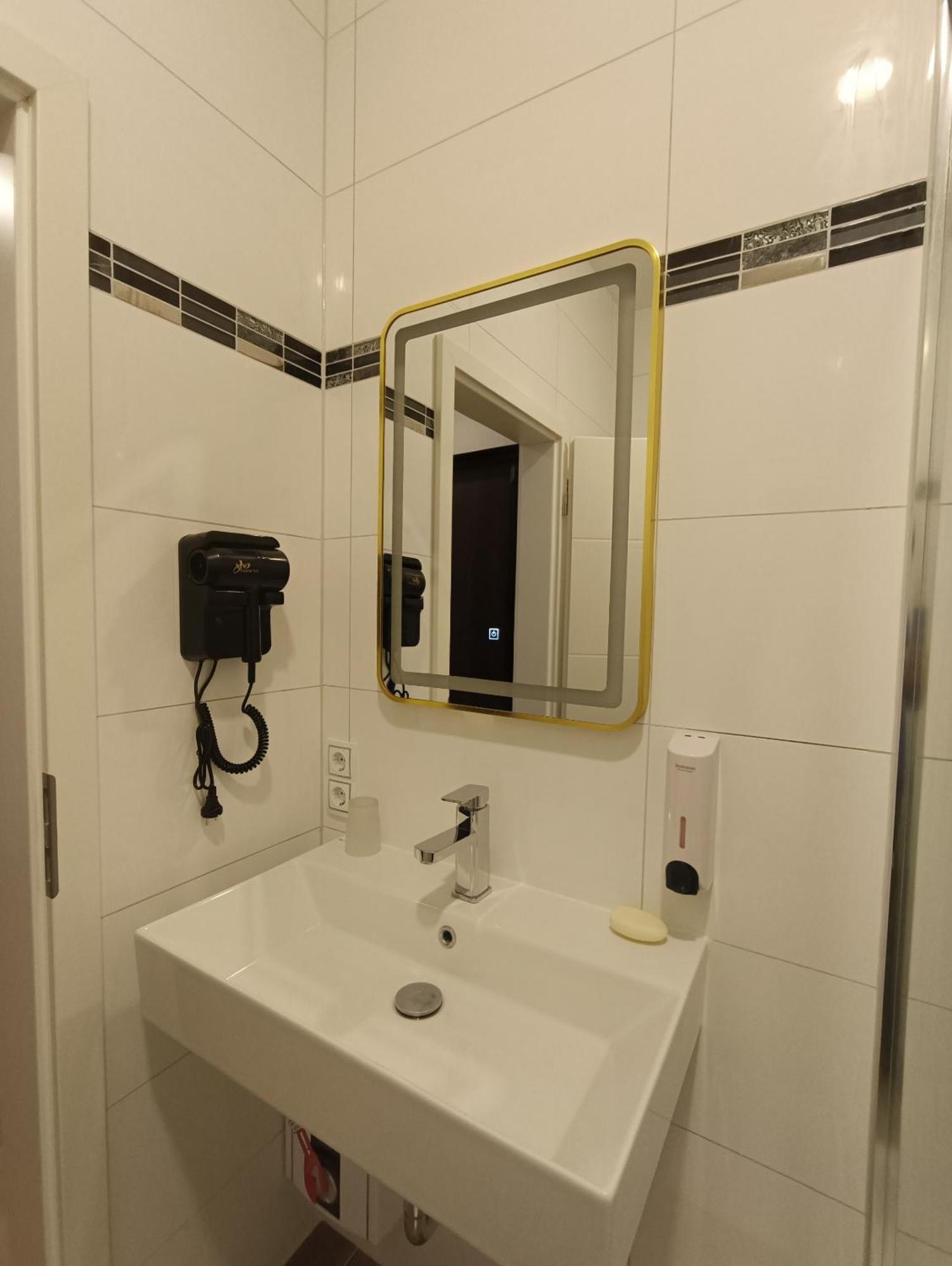 Hotel Destille Dormagen Chambre photo