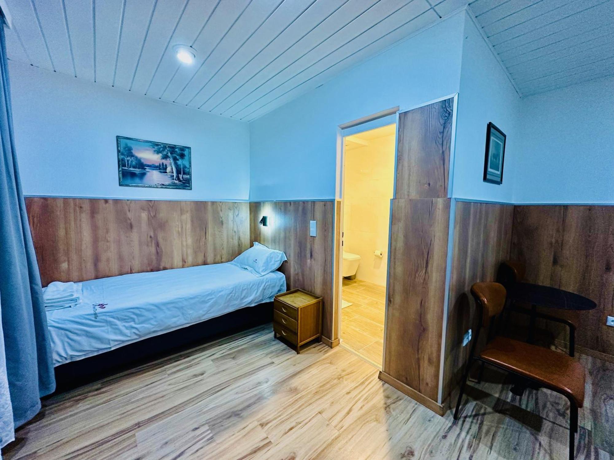 Hotel Destille Dormagen Chambre photo